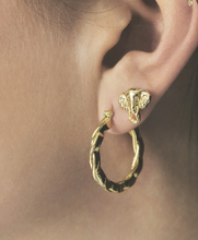 anna-nina-oorbel-single-elephant-stud-gold-plated
