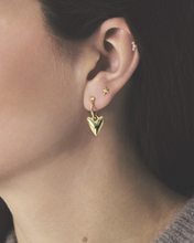 anna-nina-oorbel-single-lonely-star-stud-gold-plated