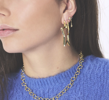 anna-nina-oorbellen-large-funky-star-hoop-earrings-gold-plated