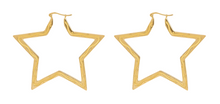 anna-nina-oorbellen-large-funky-star-hoop-earrings-gold-plated