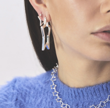 anna-nina-oorbellen-large-funky-star-hoop-earrings-zilver