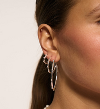 ANNA + NINA Oorbellen Medium Lumière Hoop Earrings Zilver