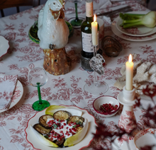 anna-nina-tafelkleed-bloemen-whimsical-rose-tablecloth