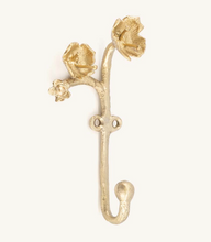 doing-goods-wandhaak-ava-bloesem-haak