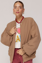 harper-yve-bomberjack-beige-nora-aw25n222