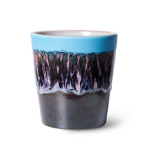 hk-living-koffie-kopje-coffee-mug-swinging-70s-ceramics