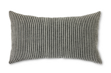hkliving-kussen-striped-cushion-monochrome-70x40cm
