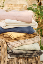 ib-laursen-deken-plaid-vintage-quilt-clay