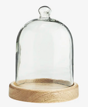 madam-stoltz-glazen-stolp-glass-cover-wooden-base