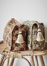 madam-stoltz-toilettas-multicolored-30-cm-quilted-washbag-sand-olive