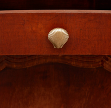 doing-goods-abby-schelp-knop