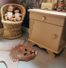 doing-goods-abby-schelp-knop