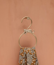 doing-goods-haak-met-ring-luipaard-jenna