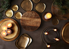 madam-stoltz-dienblad-goud-ovalen-schalen-set-van-2