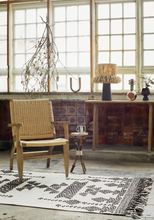 madam-stoltz-keramieken-bloempot-zwart-21-cm