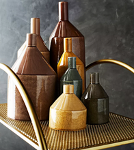 madam-stoltz-vaas-stoneware-vase-groen-green