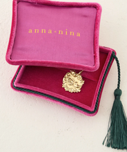 anna-nina-bedel-memorable-birth-charm