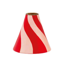 anna-nina-kandelaar-roze-rood-pink-twirl-candle-holder