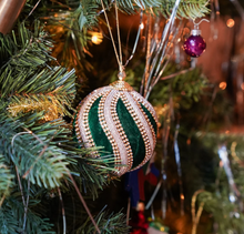 anna-nina-kerstbal-mystical-rainy-moss-ornament