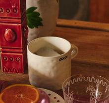 anna-nina-koffie-mok-queen-mug
