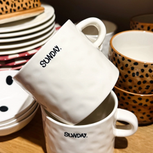 anna-nina-mok-sunday-tea-mug