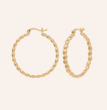 anna-nina-oorbellen-large-madeleine-hoop-earrings-gold-plated