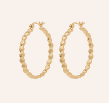 anna-nina-oorbellen-large-madeleine-hoop-earrings-gold-plated