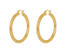 anna-nina-oorbellen-large-spiral-hoop-earrings-gold-plated