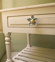 doing-goods-knop-liv-kastknop-lichtblauw