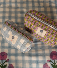 doing-goods-nova-make-up-bag-medium-blauw