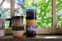 hk-living-koffie-kopje-coffee-mug-swinging-70s-ceramics