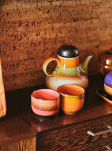 hk-living-koffiepot-70s-ceramics-coffee-pot-morning