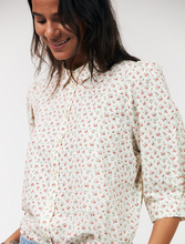 lollys-laundry-blouse-overhemd-bono-ll-shirt-red-flowers