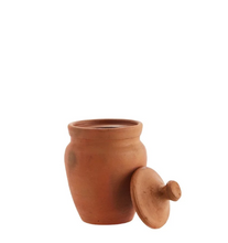 madam-stroltz-terracotta-pot-met-deksel