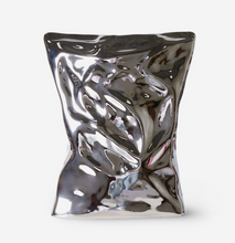 hk-living-objects-bag-of-crisps-vase