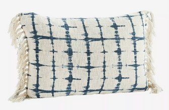 madam-stoltz-kussenhoes-printed-cushion-cover-off-white-navy